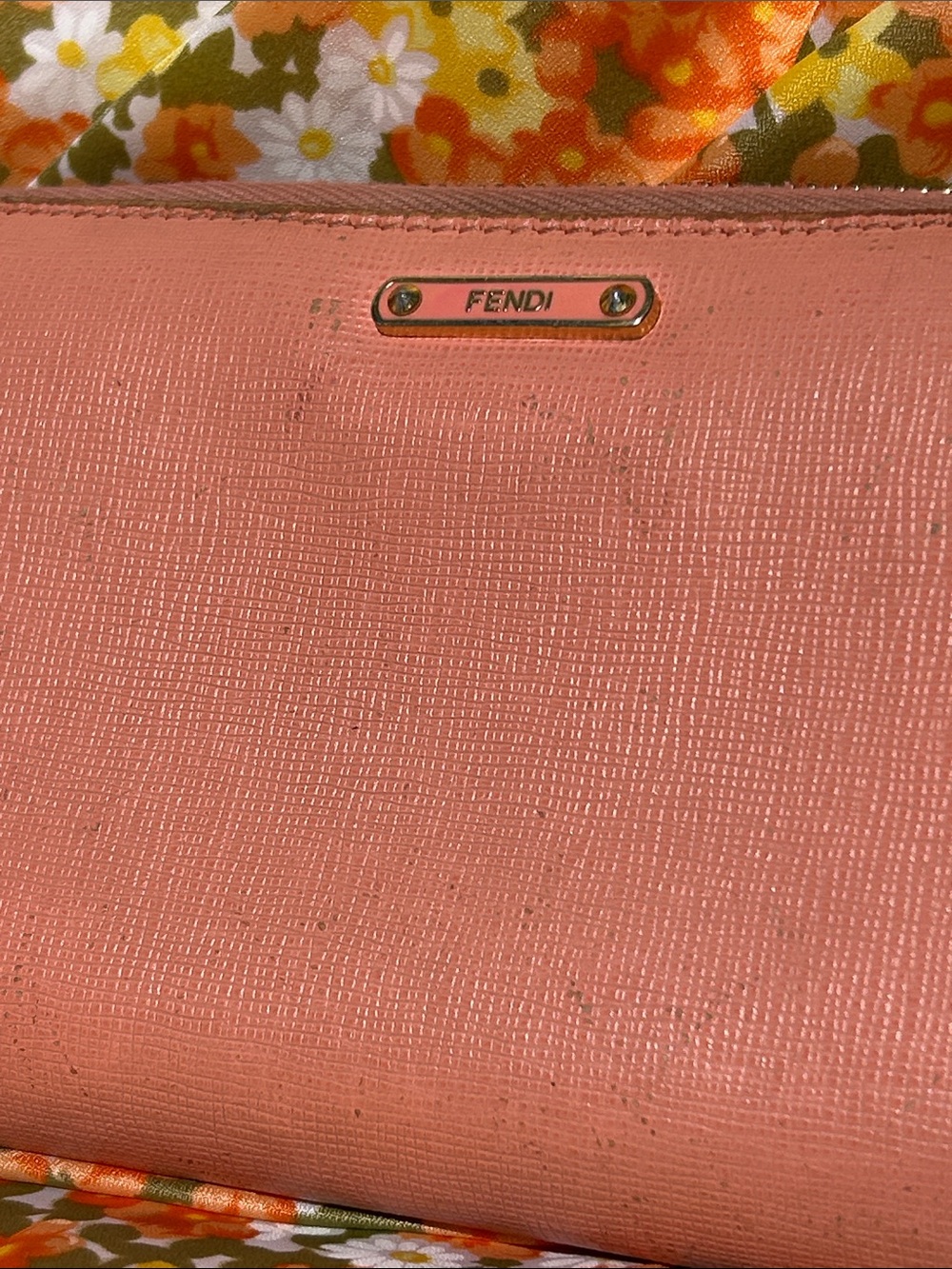 Fendi Vintage Pink Zip Wallet - Picture 5 of 17